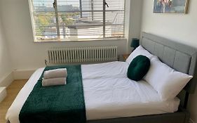 Beautiful Quality Apartment In Camden Town